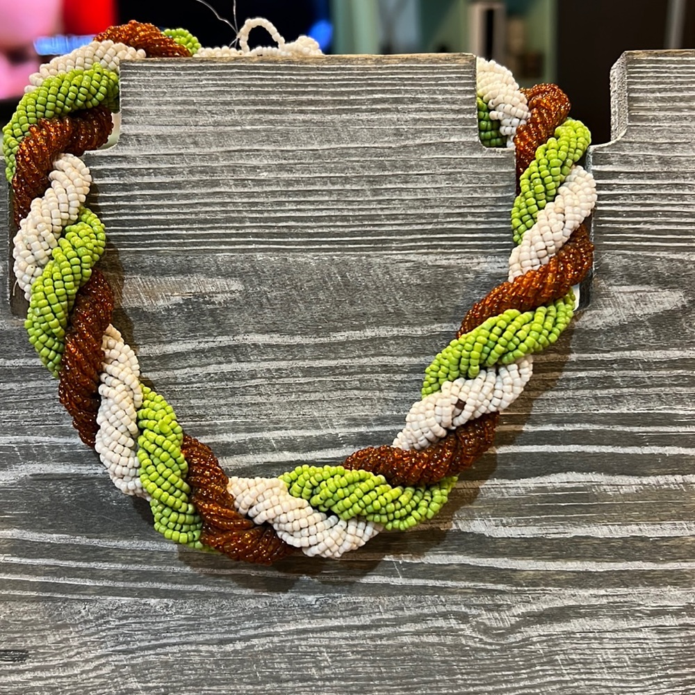 Vintage Beaded Twist Necklace